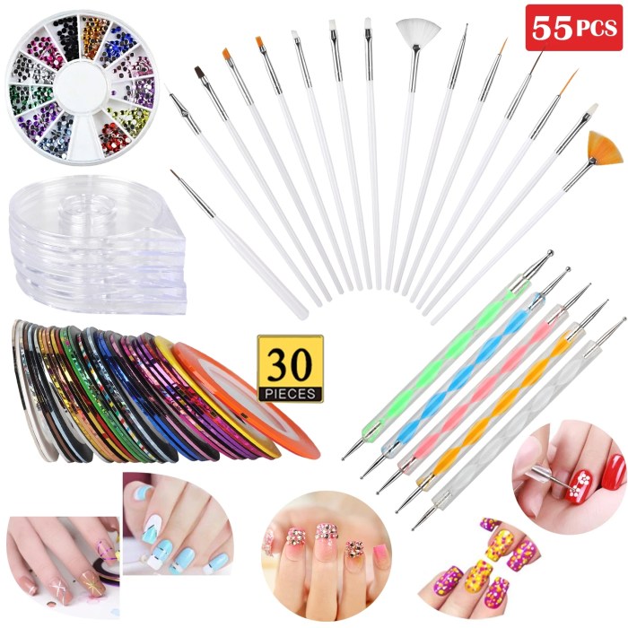 Nail polish decorating kit